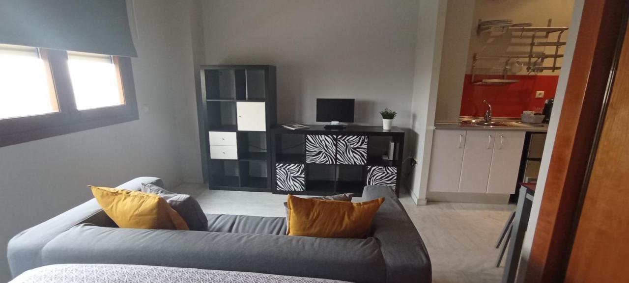 Apartamento Fibes Y Congresos Seville Luaran gambar
