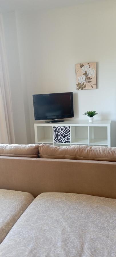 Apartamento Fibes Y Congresos Seville Luaran gambar